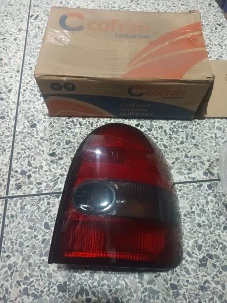 STOP TRASERO CORSA 94/99 2P LD