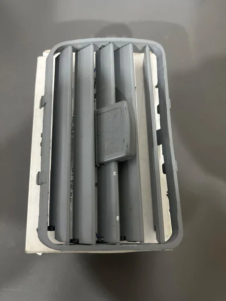 DIFUSOR A/C GRIS