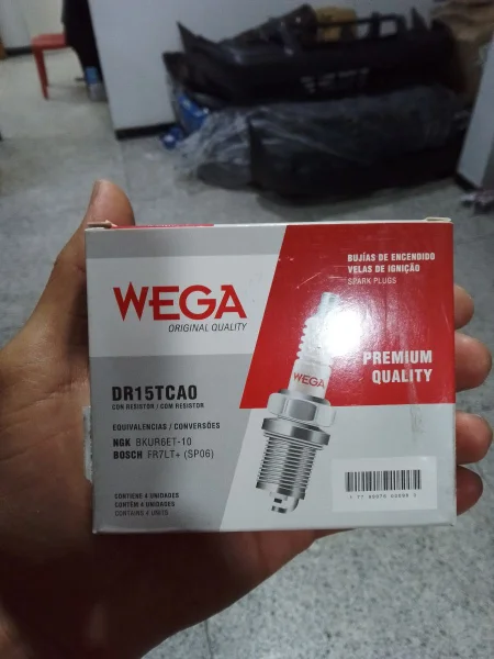 JUEGO DE BUJÍAS