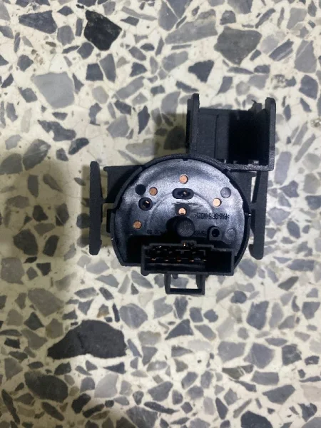 CONMUTADOR