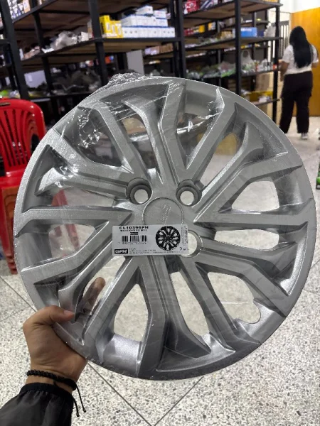 TAPA RINES 15 FIAT
