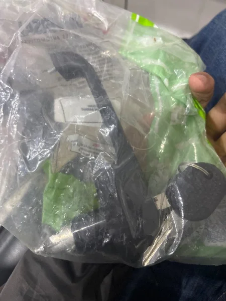 MANILLA EXTERNA PUERTA DELANTERA CON LLAVE DERECHA