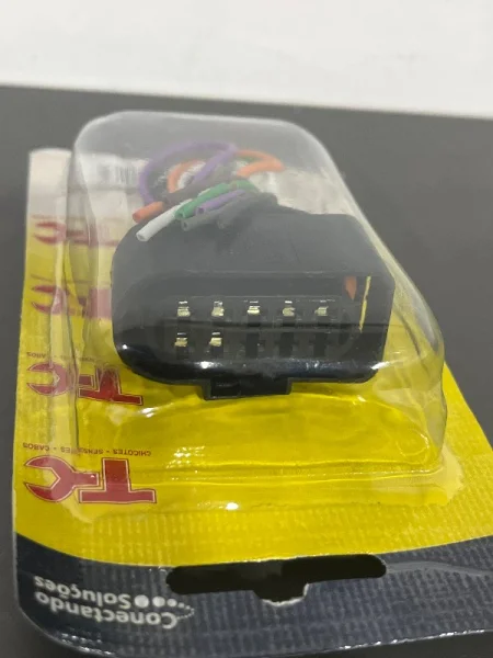 CONECTOR 10 VÍAS FARO