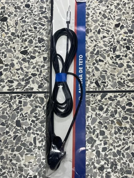 ANTENA  RADIO CON CABLE