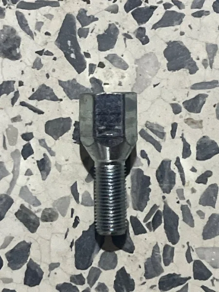 TORNILLO RUEDA