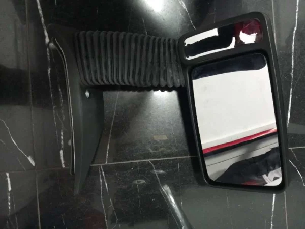 RETROVISOR DE IVECO LE