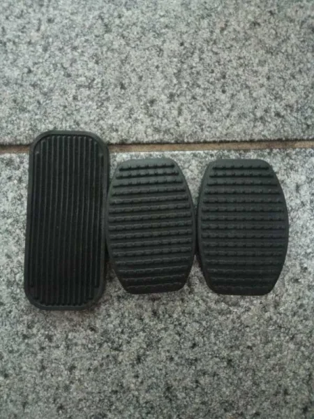 GOMA DE PEDAL 3PZ