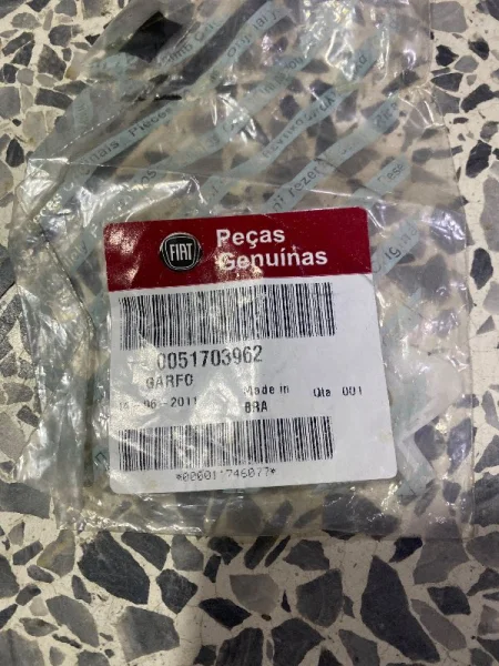 GRAPA RETÉN DE VIDRIO FIAT