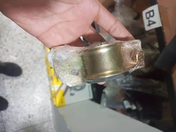 BUJE CENTRO BARRA ESTABILIZADORA C/ BASE LD