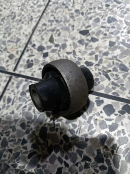 BUJE MESETA TRASERO