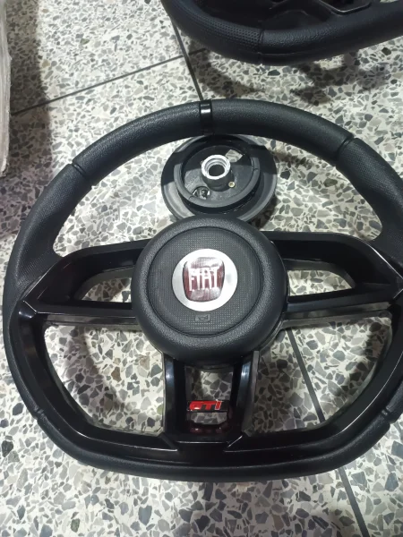 VOLANTE DEPORTIVO NEGRO