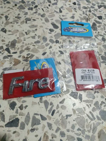 EMBLEMA CROMADO "FIRE"